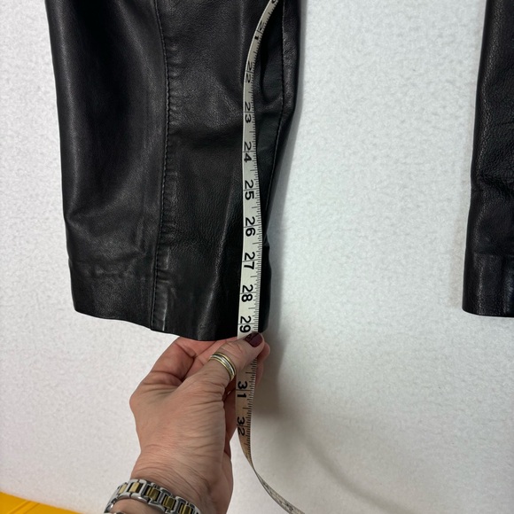 T. Edwards Black Leather Pants Preowned Size 10 Polyester Lined - Picture 7 of 11